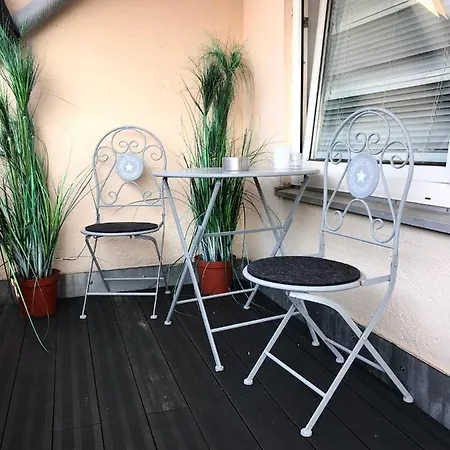 Appartement Gemutliches Zuhause Im Dachgeschoss Am Konigsplatz *