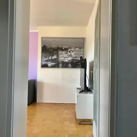 Διαμέρισμα Gemutliches Zuhause Im Dachgeschoss Am Konigsplatz Μόναχο